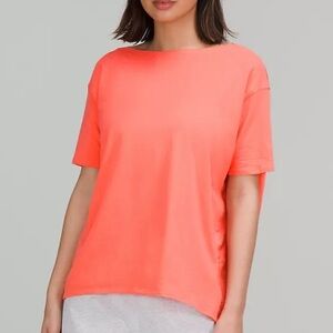 COPY - Lululemon back in action tee rasberry cream